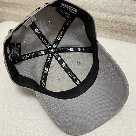 New Era Houston Astros 2022 Division Champs 9FORTY Adjustable Hat Cap Gray - Picture 8 of 10